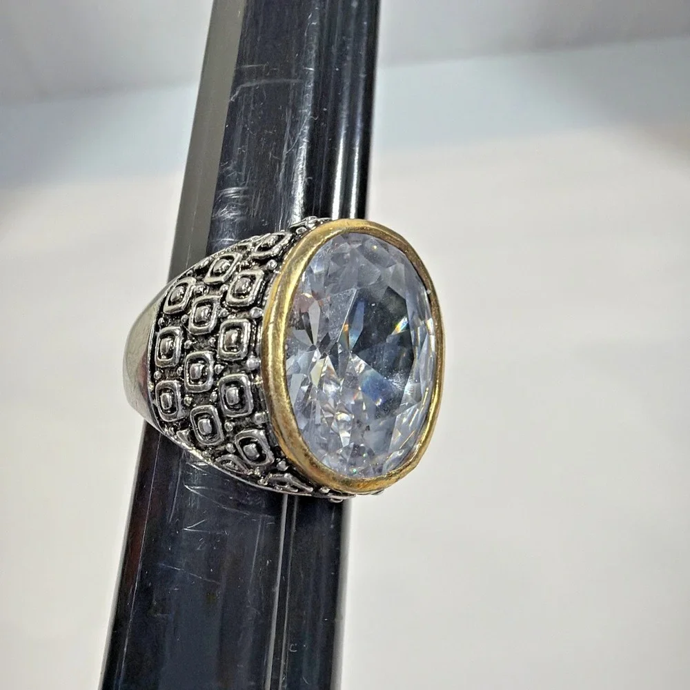 Vintage CZ Statement Ring Two Tone Silver tone & Gold Plated Size 6.5